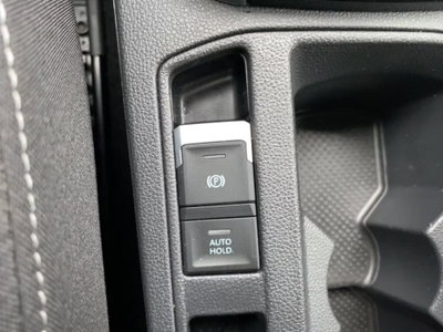 Volkswagen T-Roc 1.5 tsi Life dsg (17)