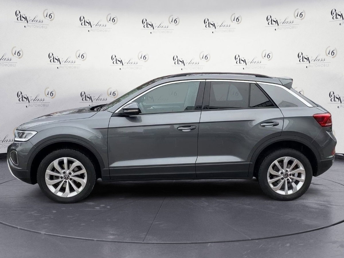 Volkswagen T-Roc 1.5 tsi Life dsg (3)