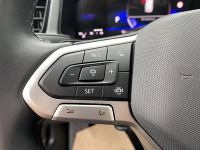 Volkswagen T-Roc 1.5 tsi Life dsg (8)