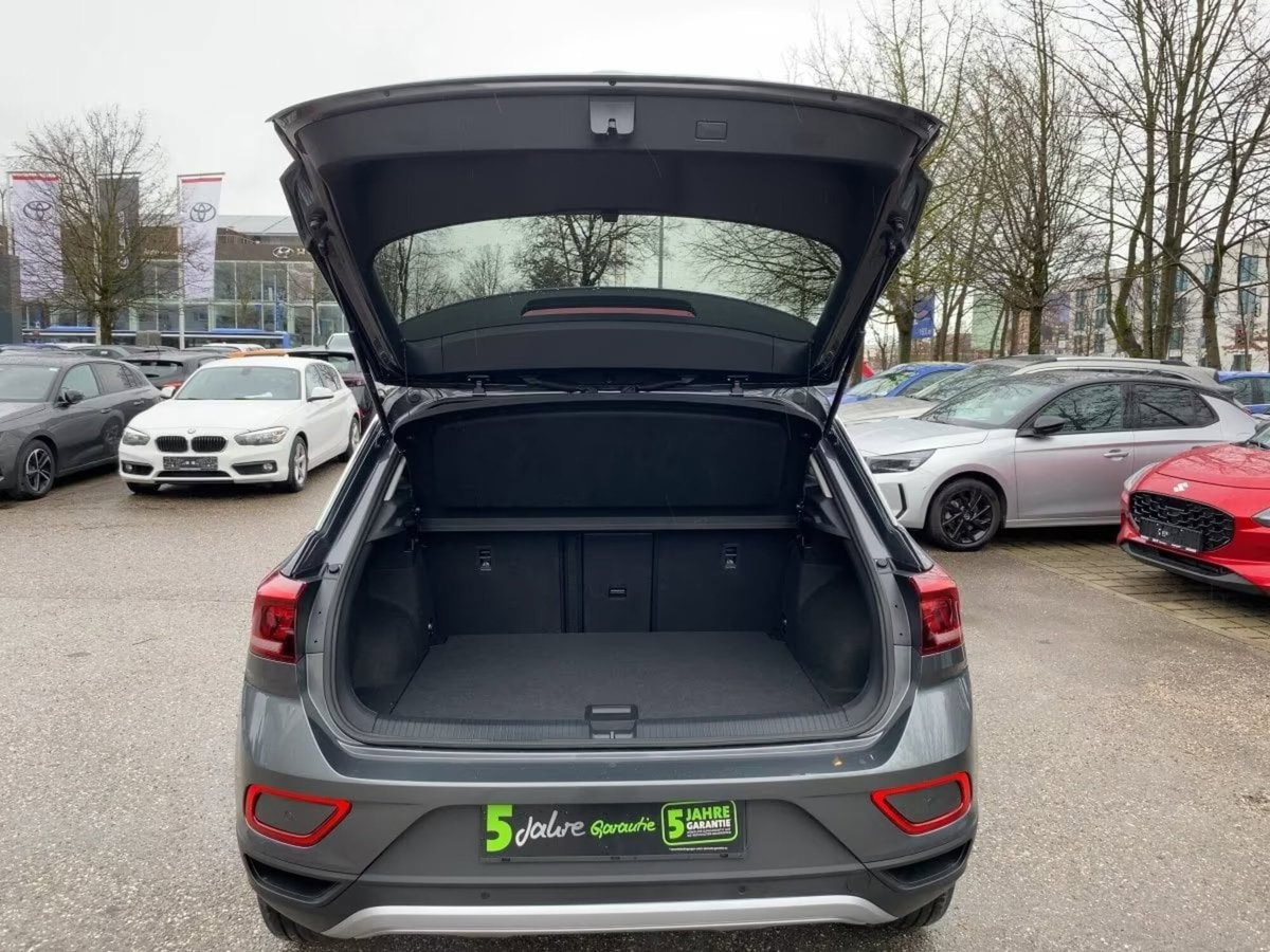 Volkswagen T-Roc 1.5 tsi Life dsg (9)