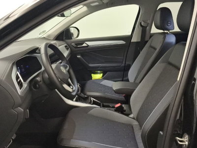 Volkswagen T-Roc 1.5 tsi R-Line dsg (6)
