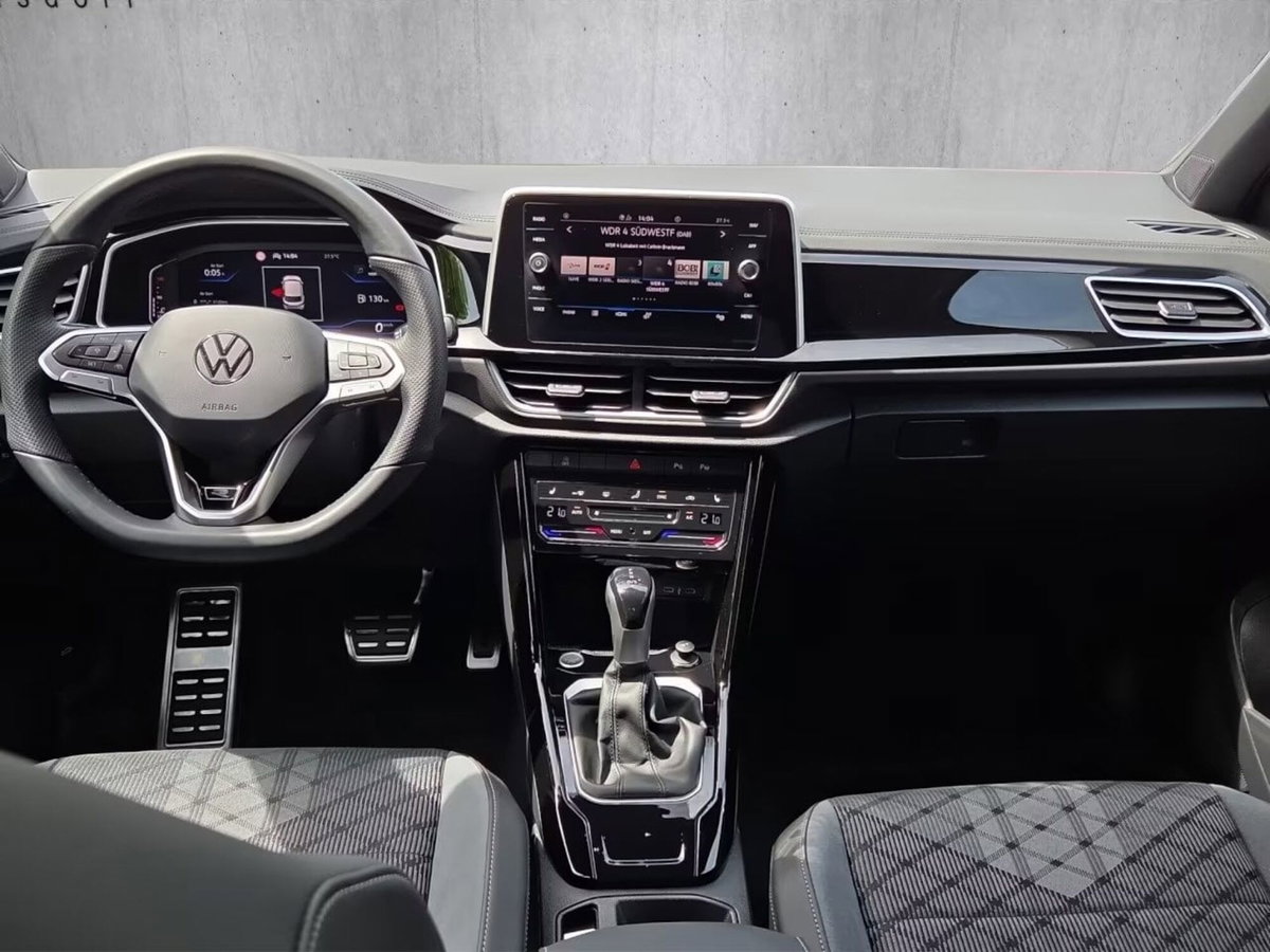 Volkswagen T-Roc 1.5 tsi R-Line dsg (12)