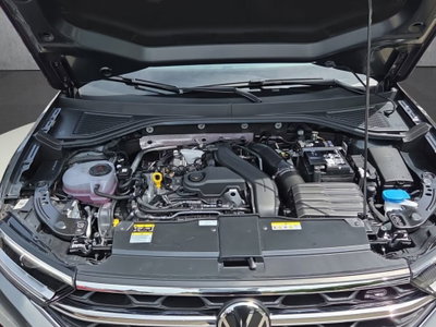 Volkswagen T-Roc 1.5 tsi R-Line dsg (15)