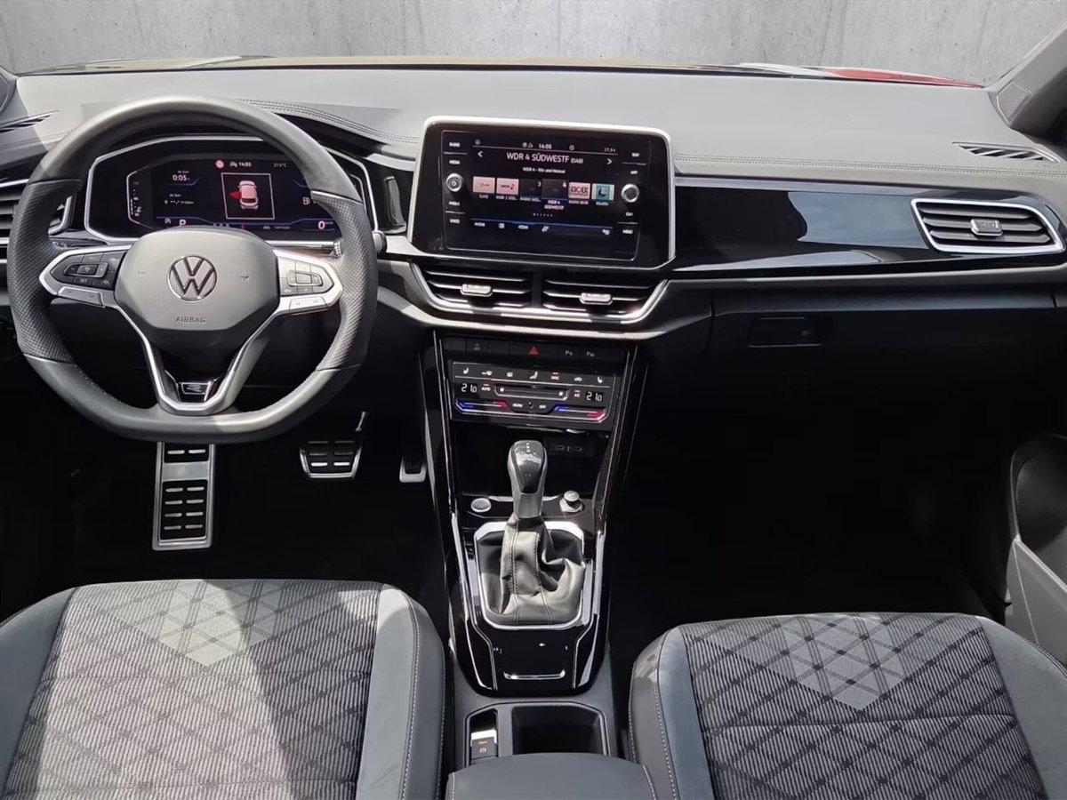 Volkswagen T-Roc 1.5 tsi R-Line dsg (6)