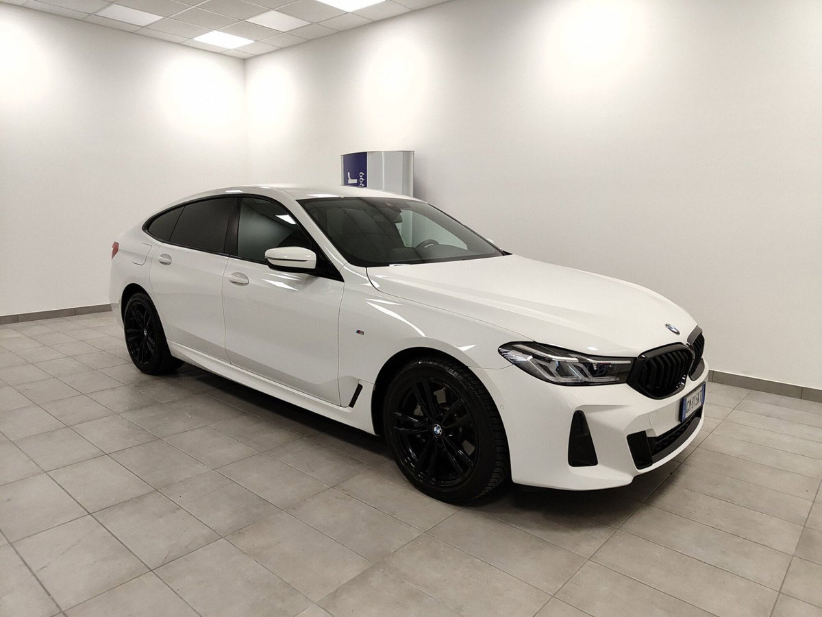 BMW Serie 6 Gran Turismo 620d 48V  Msport (2)