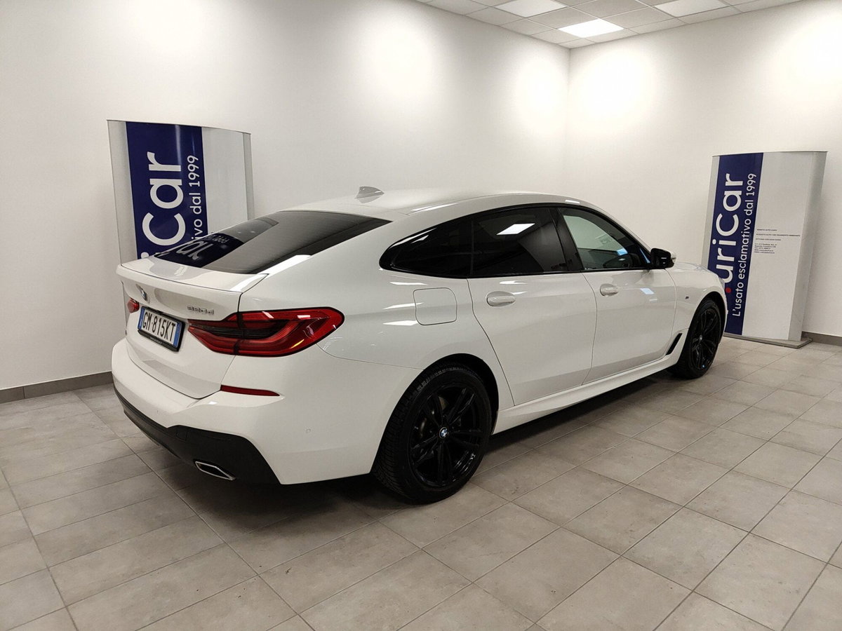BMW Serie 6 Gran Turismo 620d 48V  Msport (8)