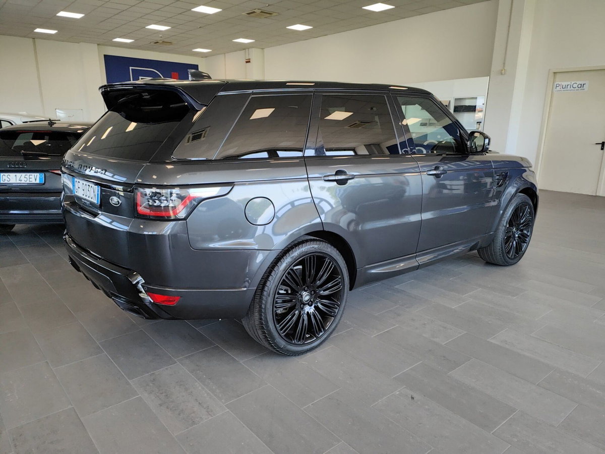 Land Rover Range Rover Sport 3.0D l6 249 CV HSE Dynamic Stealth (8)
