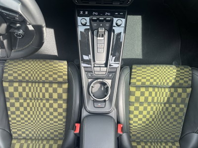 Porsche 911 Cabrio 3.6 Spirit 70 auto (11)
