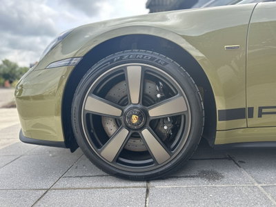 Porsche 911 Cabrio 3.6 Spirit 70 auto (6)