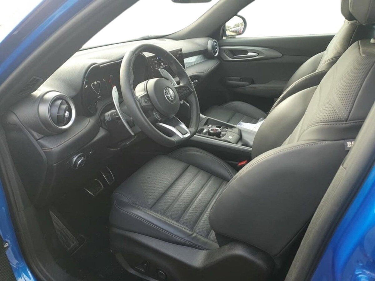 Alfa Romeo Tonale 1.5 hybrid Veloce 160cv tct7 (5)