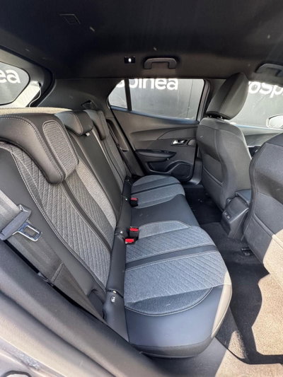 Peugeot 2008 1.2 turbo Allure 100cv (12)