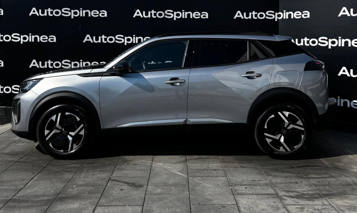 Peugeot 2008 1.2 turbo Allure 100cv (2)