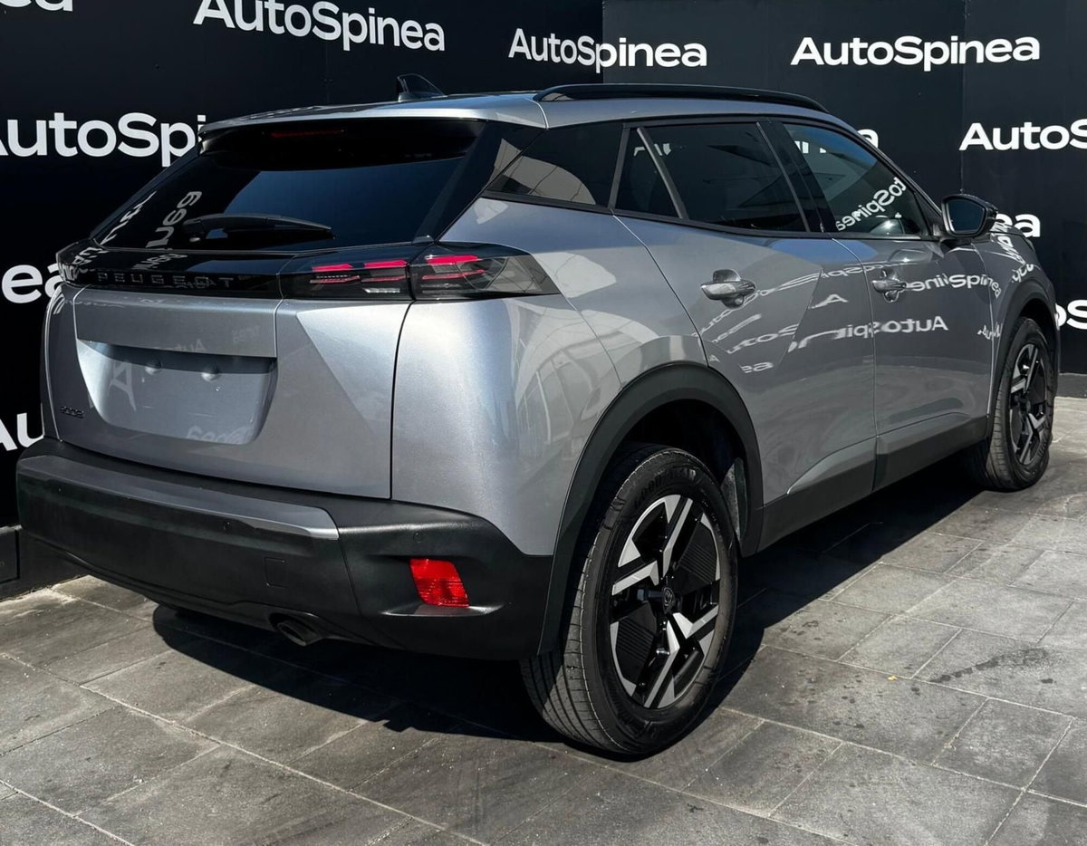 Peugeot 2008 1.2 turbo Allure 100cv (5)