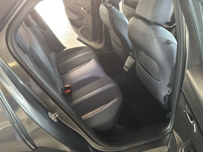 Peugeot 2008 PureTech 130 S&S Allure (13)
