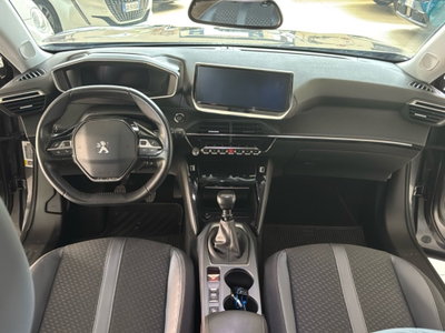 Peugeot 2008 PureTech 130 S&S Allure (15)
