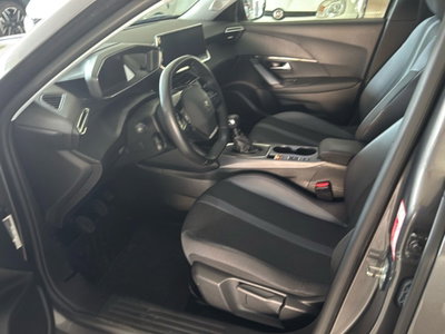 Peugeot 2008 PureTech 130 S&S Allure (16)