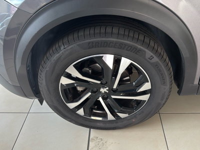 Peugeot 2008 PureTech 130 S&S Allure (9)