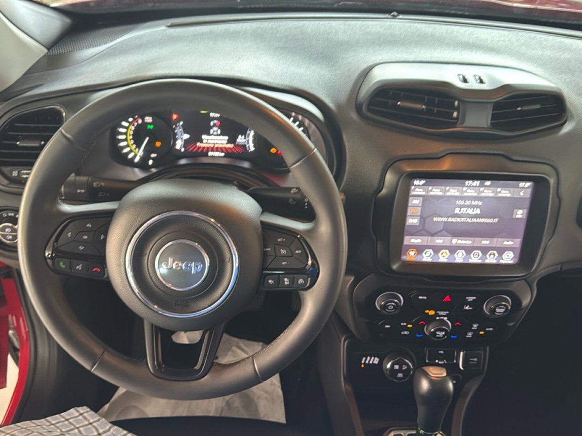 Jeep Renegade 1.3 T4 190CV PHEV 4xe AT6 Limited (17)