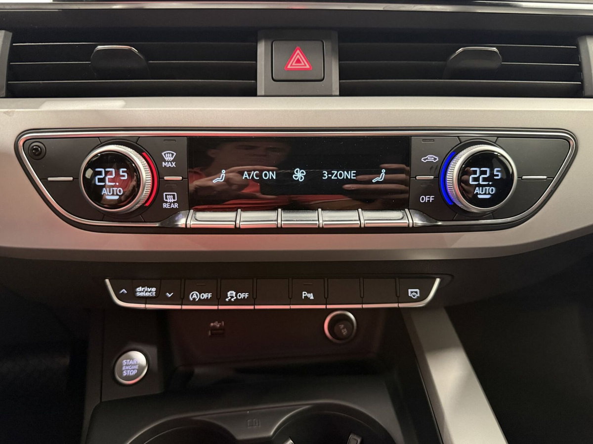 Audi A4 Avant 40 2.0 tdi mhev Business quattro 204cv s-tronic (11)