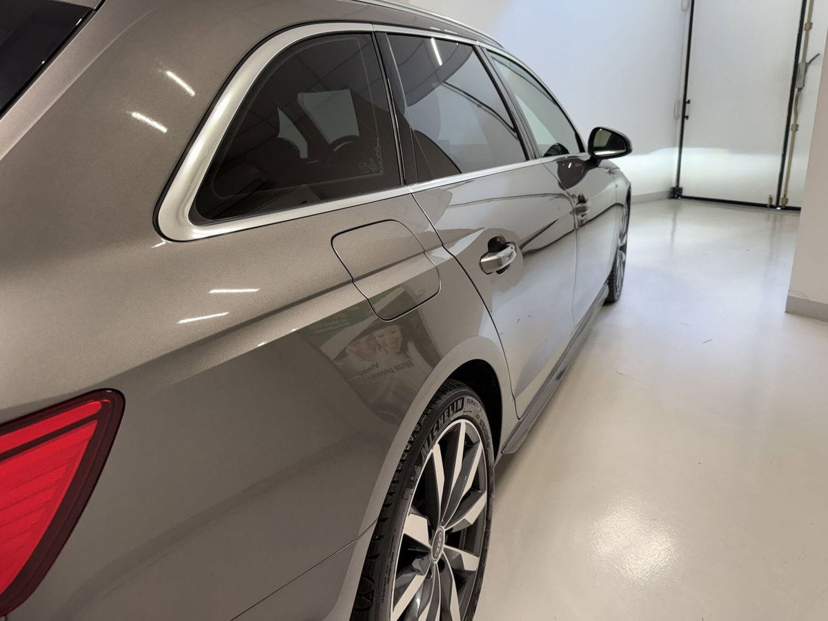 Audi A4 Avant 40 2.0 tdi mhev Business quattro 204cv s-tronic (20)