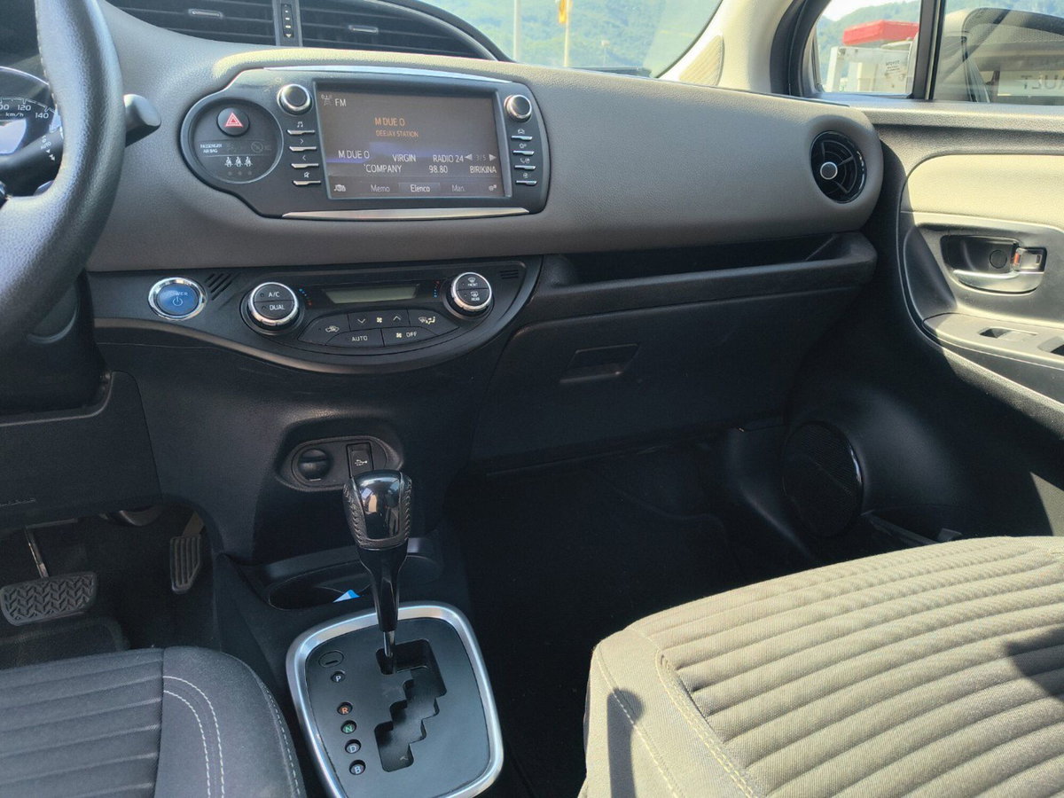 Toyota Yaris 1.5 Hybrid 5 porte Style (13)