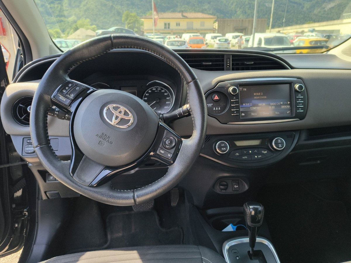 Toyota Yaris 1.5 Hybrid 5 porte Style (16)