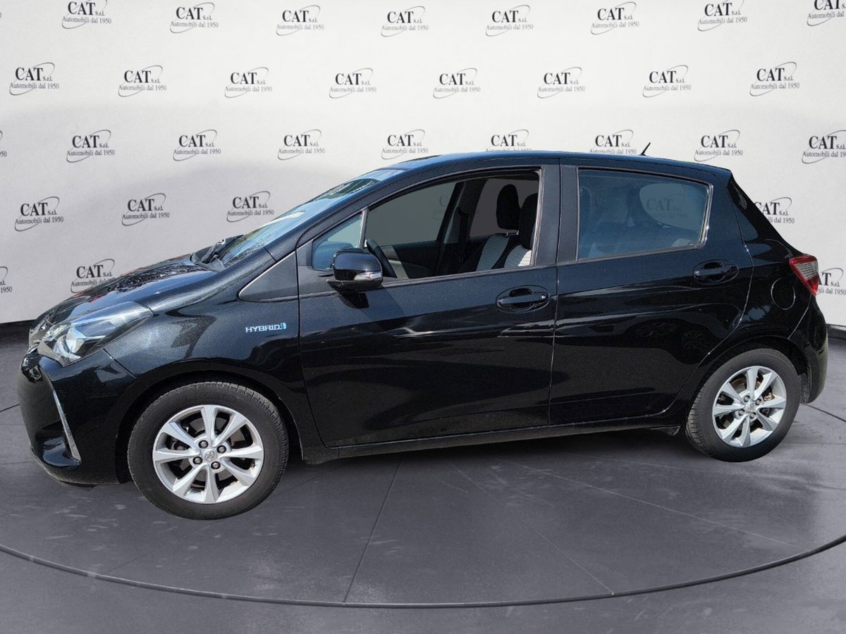 Toyota Yaris 1.5 Hybrid 5 porte Style (2)