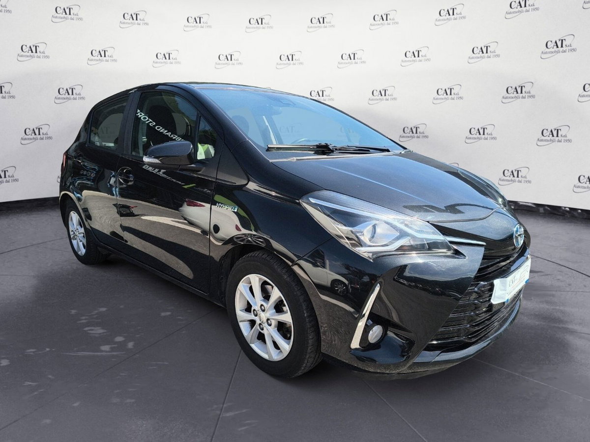 Toyota Yaris 1.5 Hybrid 5 porte Style (4)
