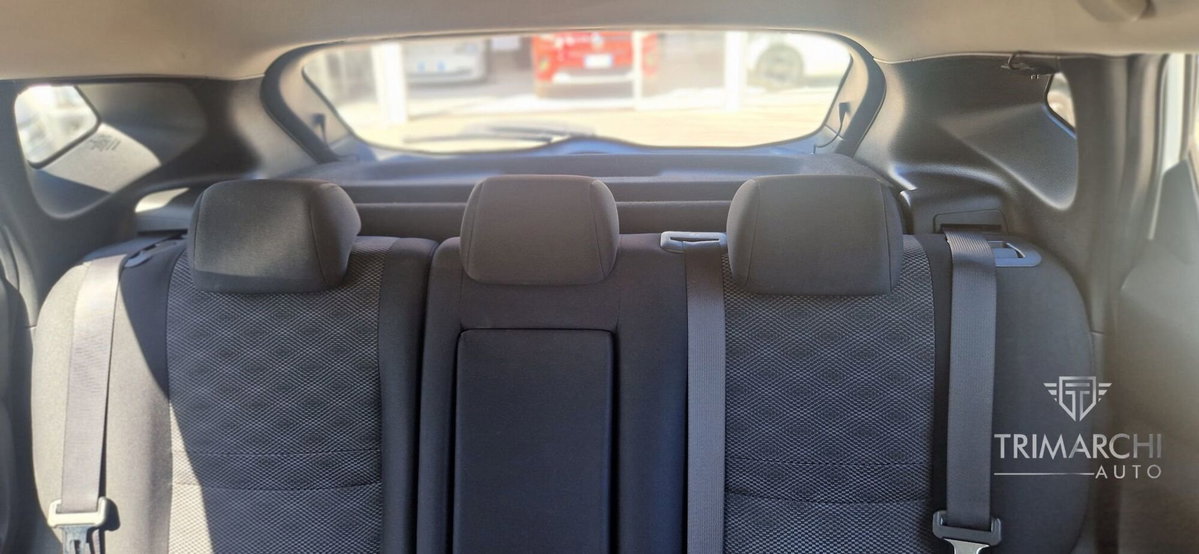 Nissan Qashqai 1.5 dCi Business (8)