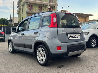 Fiat Panda 1.0 FireFly S&S Hybrid City Cross (14)