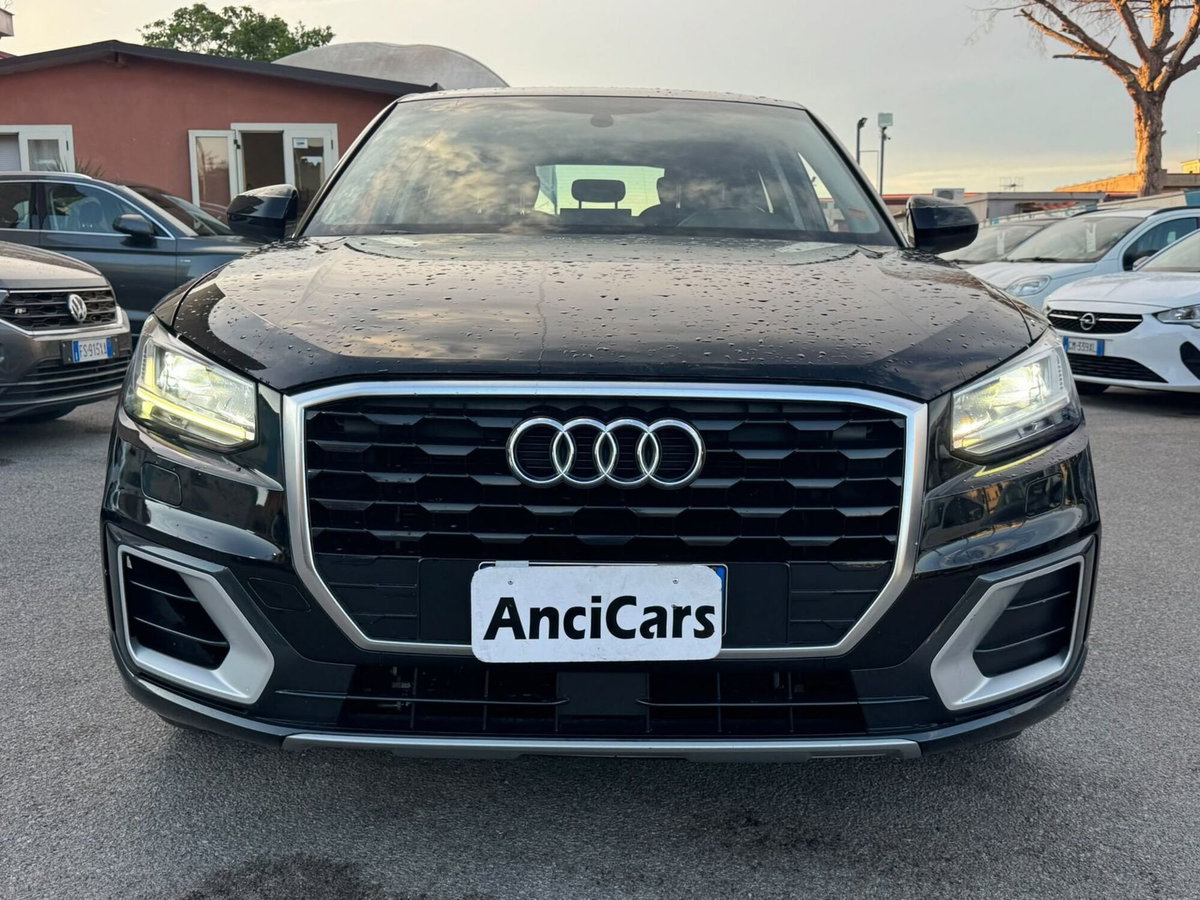 Audi Q2 Q2 30 TDI S tronic Identity Black
