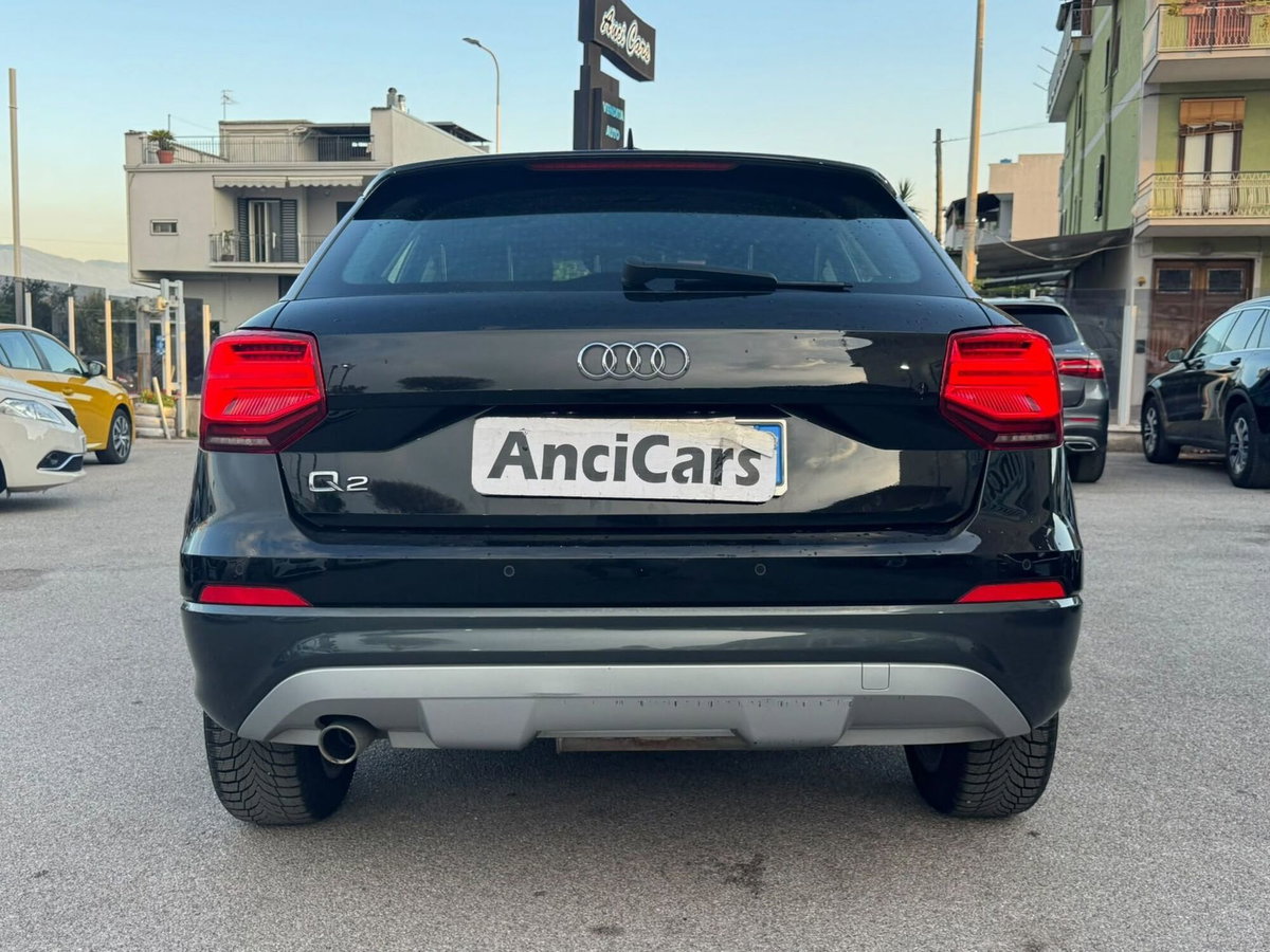 Audi Q2 Q2 30 TDI S tronic Identity Black (16)