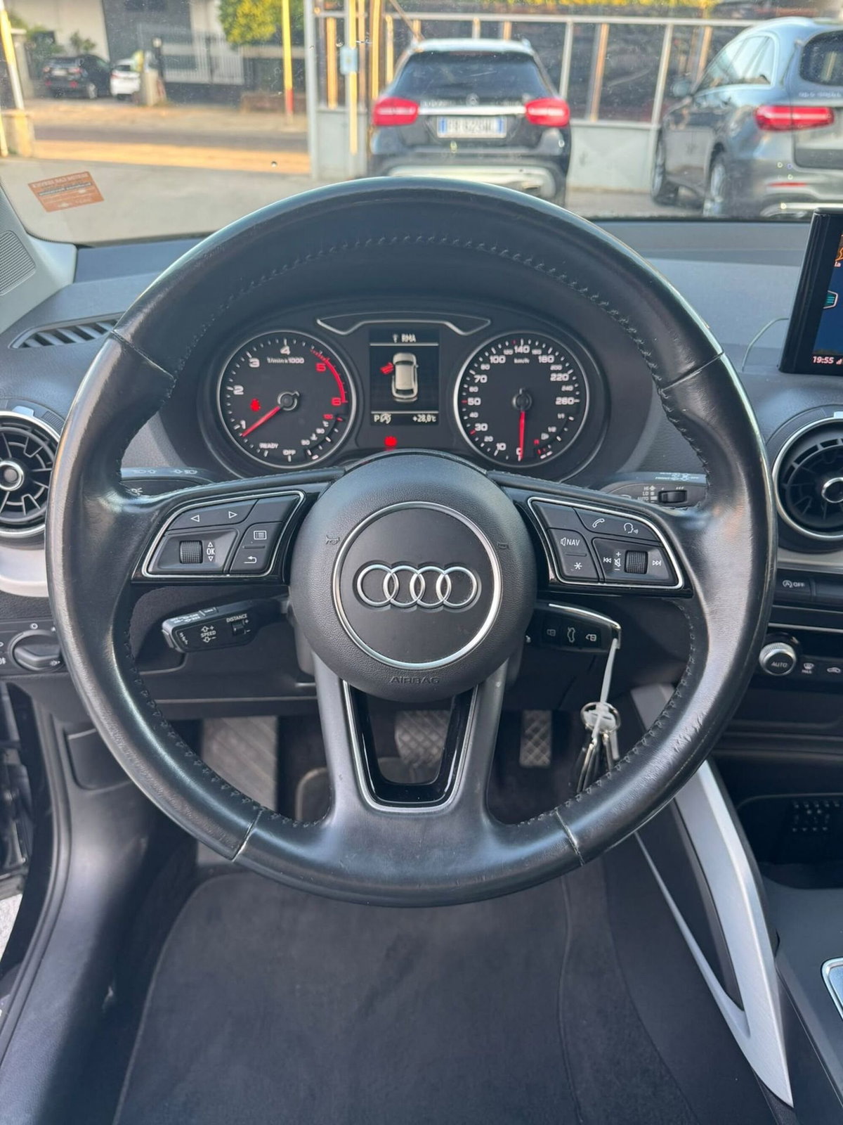 Audi Q2 Q2 30 TDI S tronic Identity Black (7)