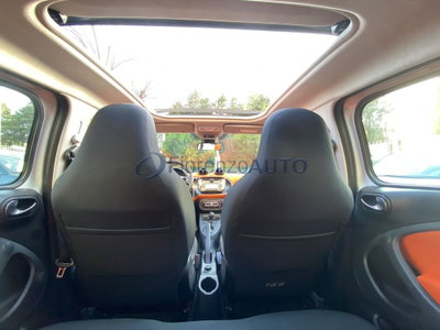 smart forfour forfour 90 0.9 Turbo twinamic JBL (10)
