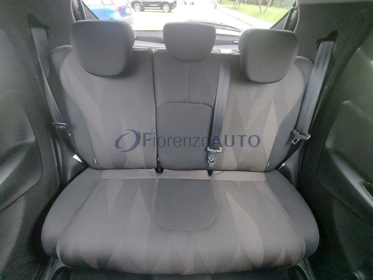 Lancia Ypsilon 1.2 69 CV 5 porte Gold (14)