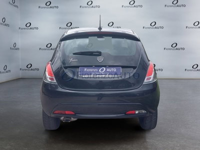 Lancia Ypsilon 1.2 69 CV 5 porte Gold (6)