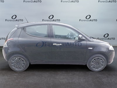 Lancia Ypsilon 1.2 69 CV 5 porte Gold (8)