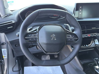 Peugeot 2008 BlueHDi 130 S&S EAT8 Allure Pack (13)