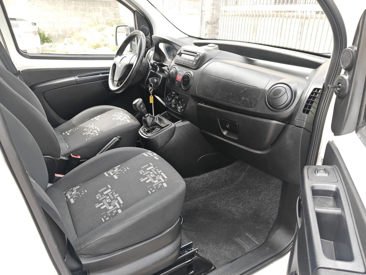 Fiat Qubo 1.3 MJT 95 CV Dynamic (18)