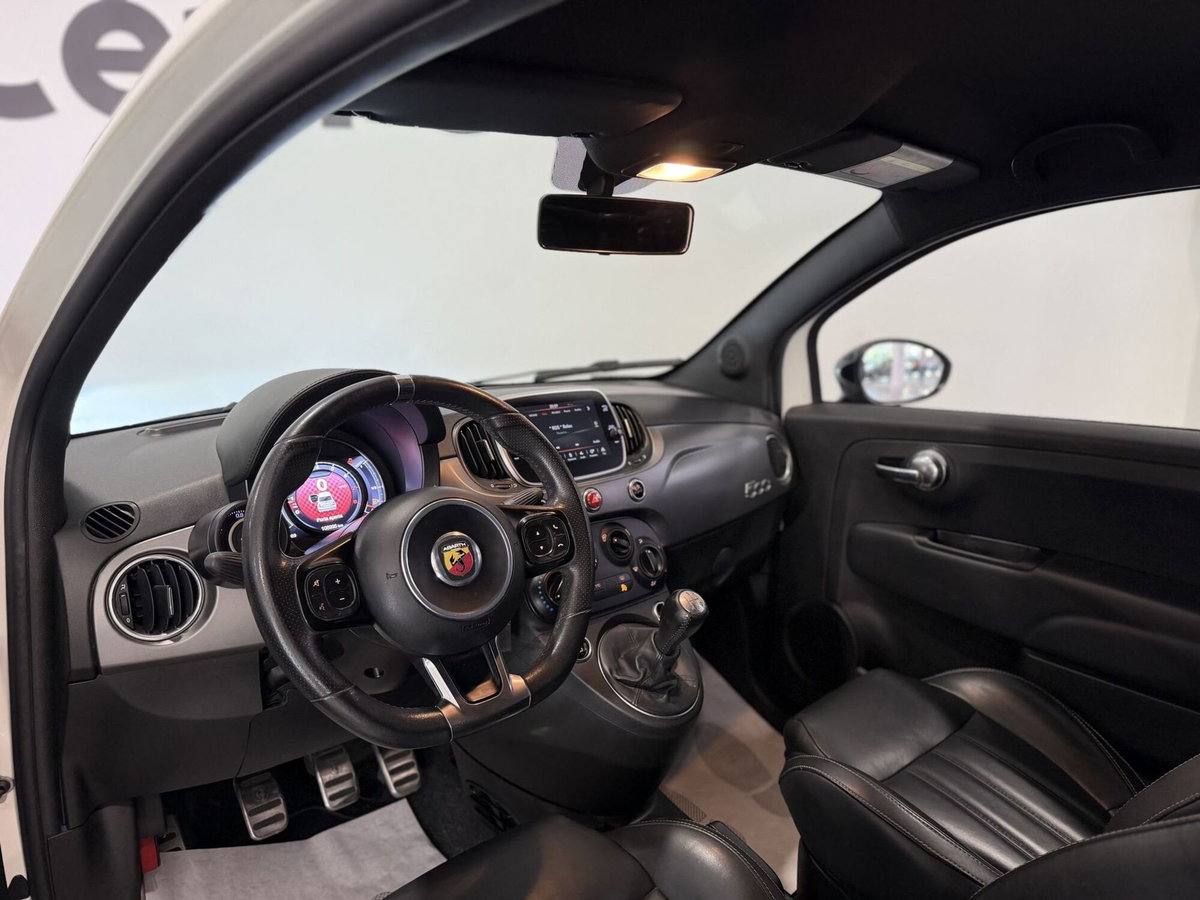 Abarth 595 595 1.4 Turbo T-Jet 160 CV Pista (15)