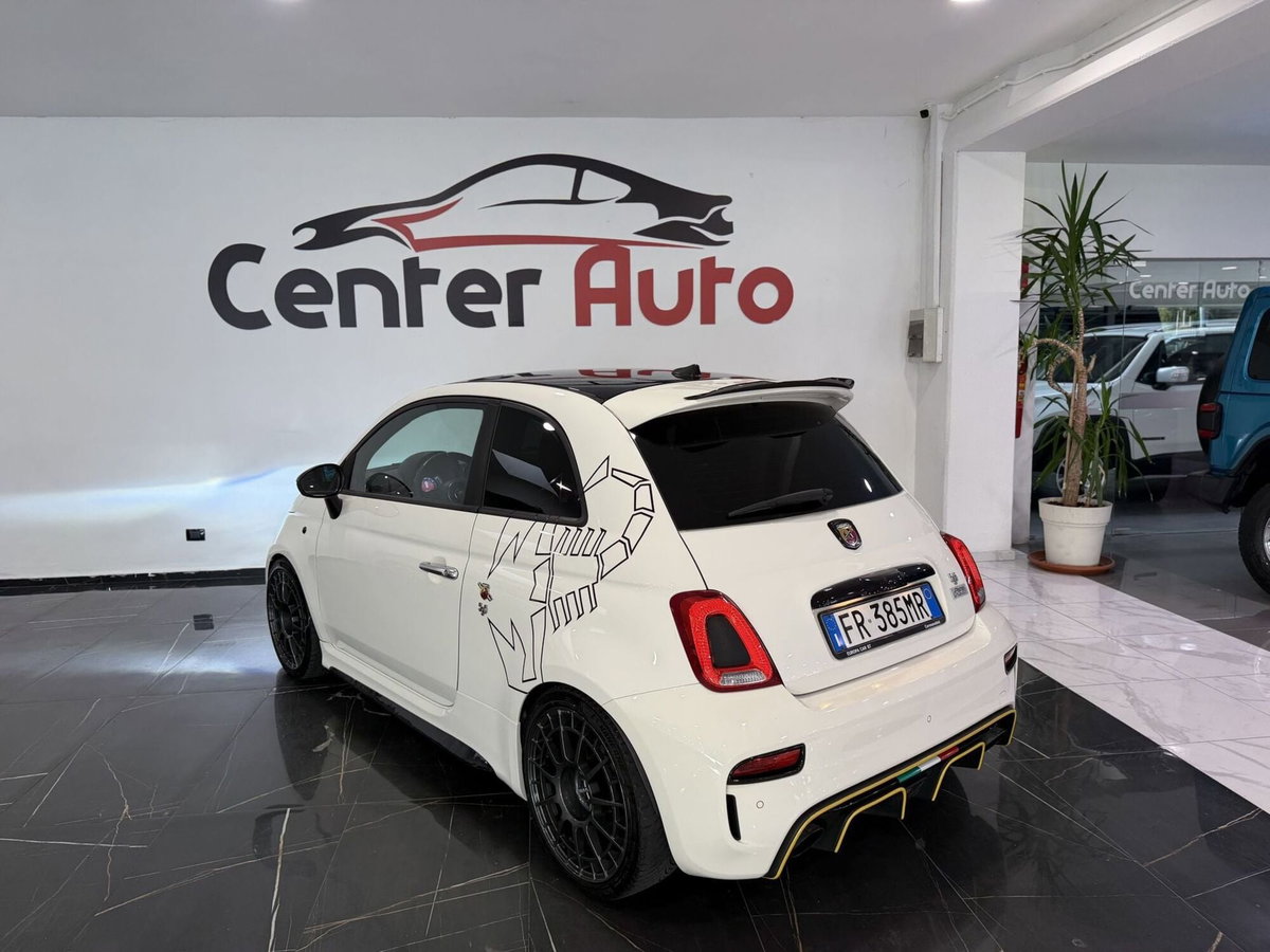 Abarth 595 595 1.4 Turbo T-Jet 160 CV Pista (7)