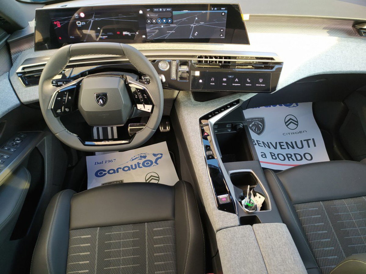 Peugeot 3008 1.2 hybrid GT Exclusive 145cv e-dcs6 (8)