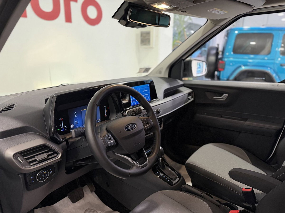 Ford Tourneo Courier 1.0 ecoboost 125cv Active powershift (13)