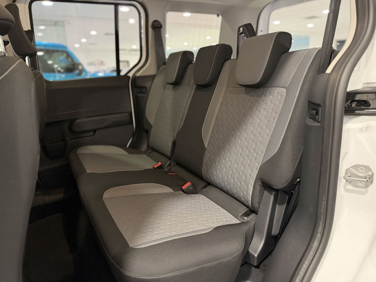 Ford Tourneo Courier 1.0 ecoboost 125cv Active powershift (8)