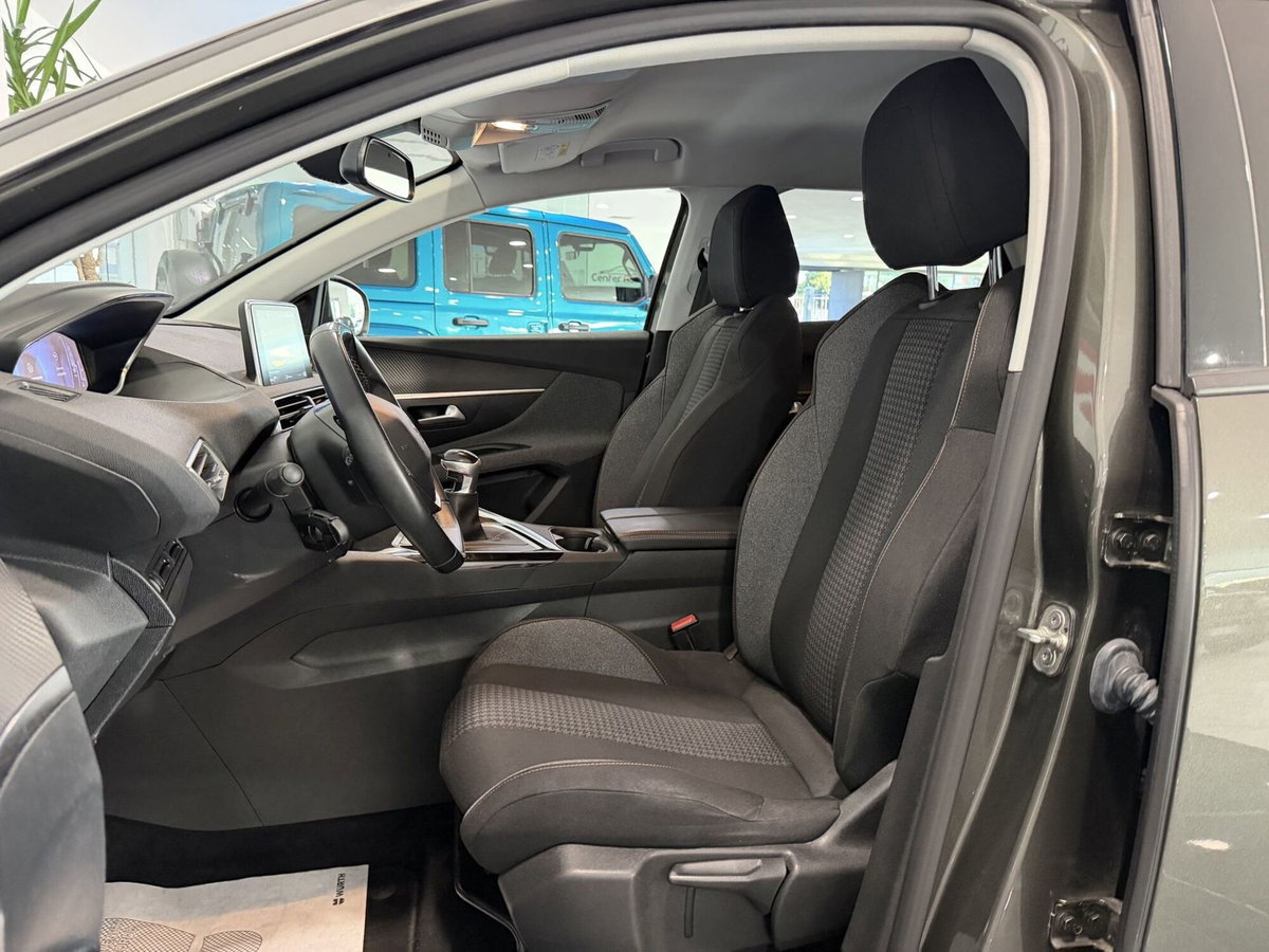 Peugeot 3008 BlueHDi 130 S&S Allure (13)