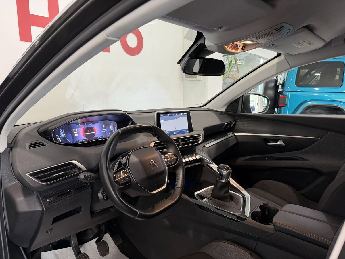 Peugeot 3008 BlueHDi 130 S&S Allure (14)