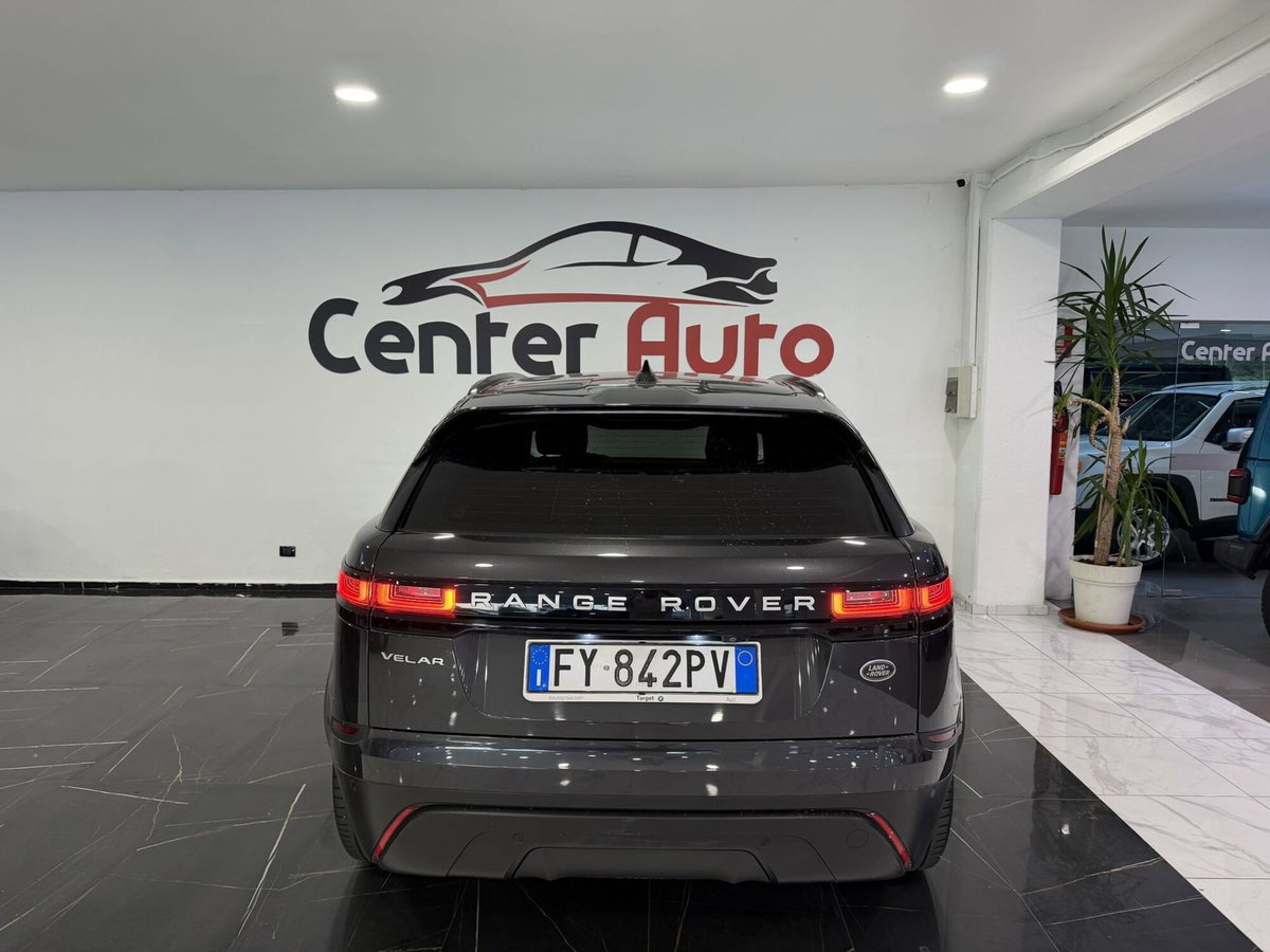 Land Rover Range Rover Velar 2.0D I4 180 CV (5)