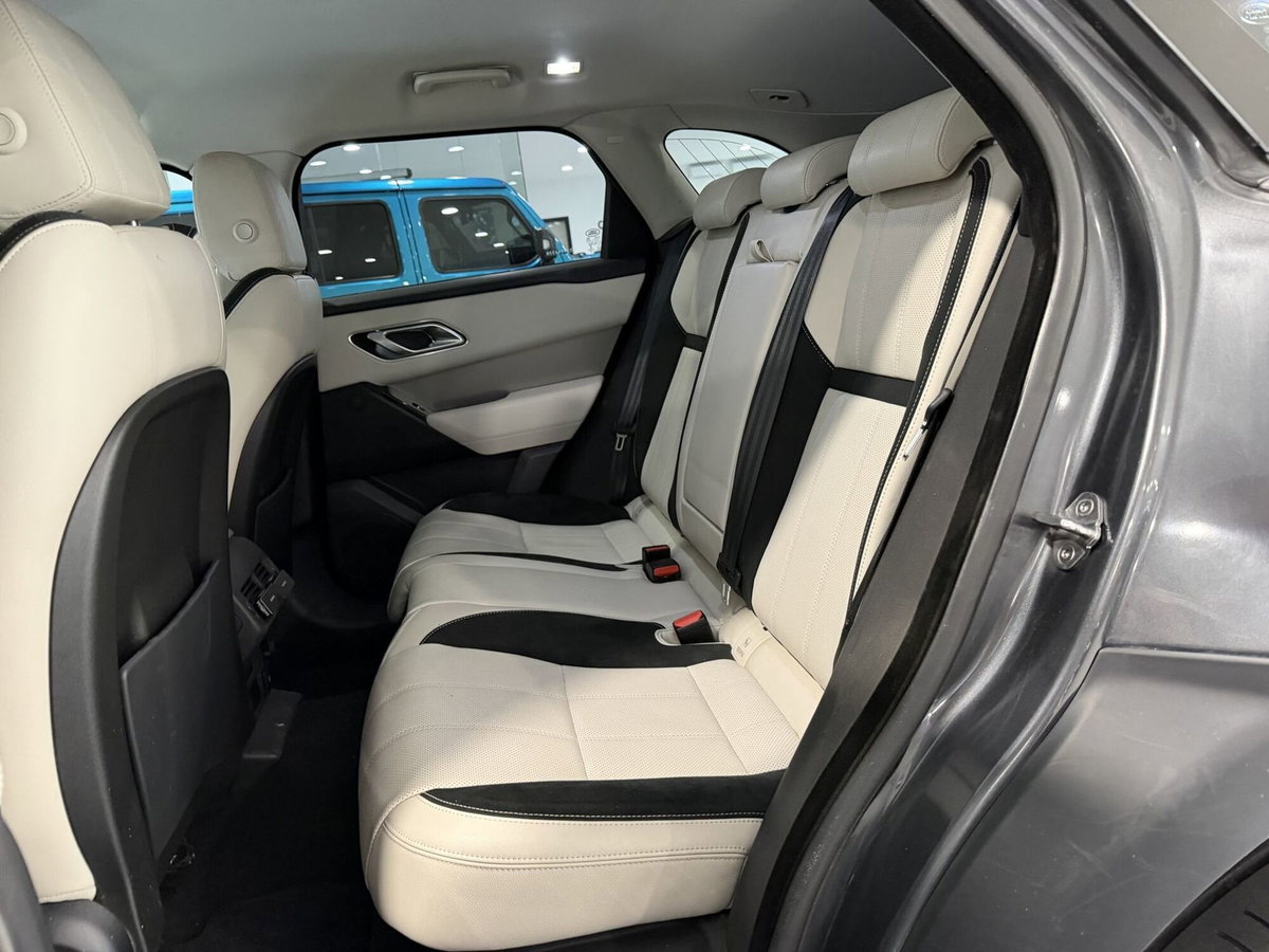 Land Rover Range Rover Velar 2.0D I4 180 CV (8)