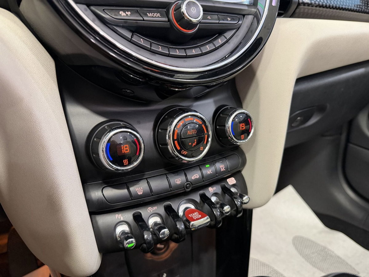 MINI Mini Cabrio 2.0 Cooper S Pro Cabrio (14)