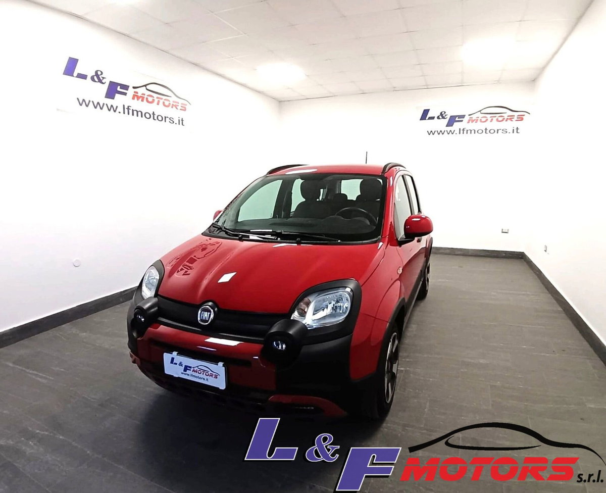 Fiat Panda 1.0 FireFly S&S Hybrid City Cross (12)